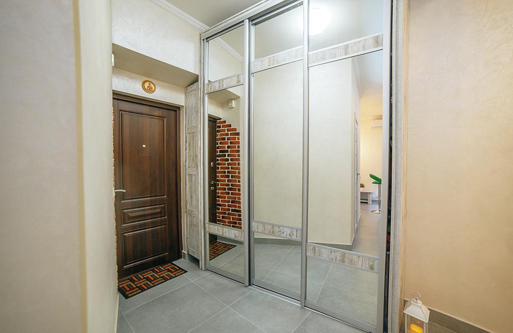 Apartment At Lyulki ลวีฟ ภายนอก รูปภาพ